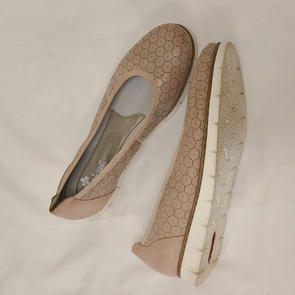 rieker ballet flats